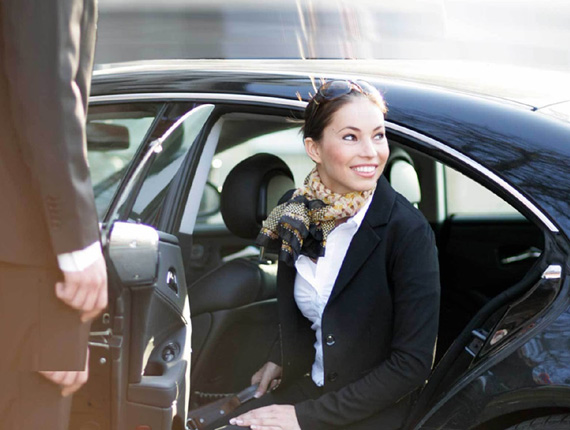 Corporate Transfers Melbourne | Executive Chauffeur | Royal Chauffeur