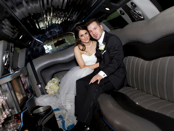 Wedding Car Hire Melbourne | Luxury Wedding Cars | Royal Chauffeur