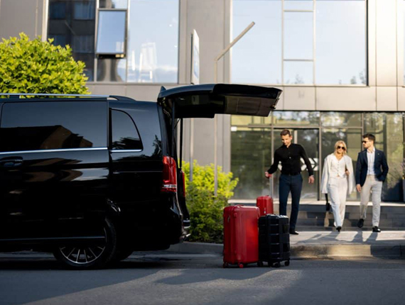 Hotel Transfers Melbourne | Luxury Chauffeur | Royal Chauffeur